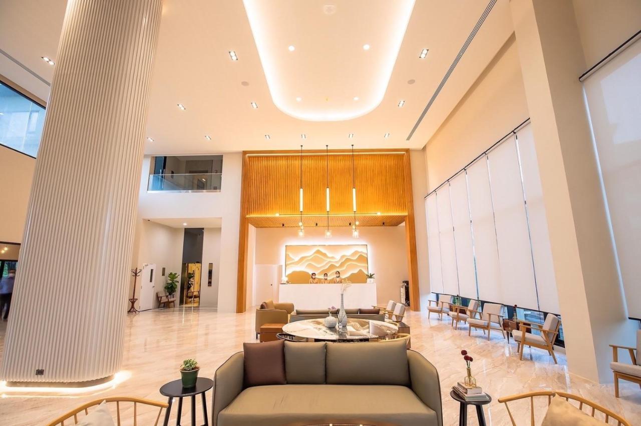 Centara Life Wisma Hotel Ratchaburi エクステリア 写真