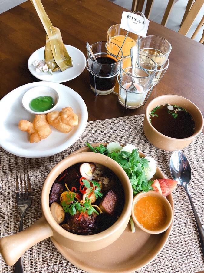 Centara Life Wisma Hotel Ratchaburi エクステリア 写真