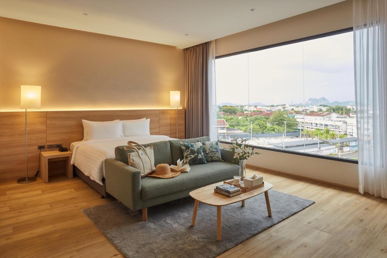 Centara Life Wisma Hotel Ratchaburi エクステリア 写真